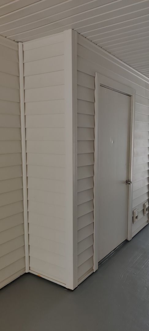 Building Photo - Lexington Place - 1325