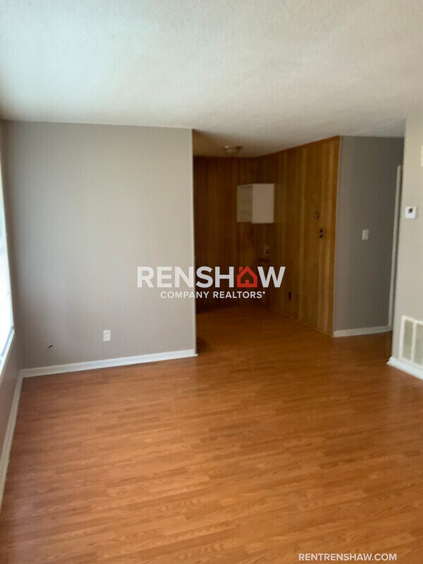 Foto del edificio - 100 Marr Dr