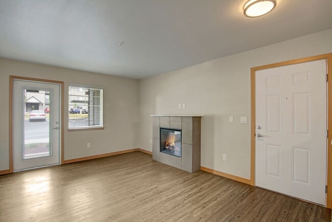 Interior Photo - Insignia