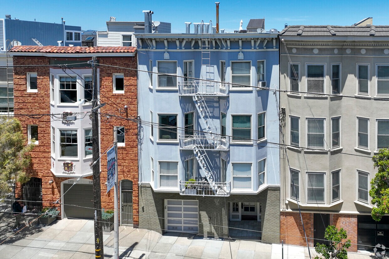 Primary Photo - 2360 Union St