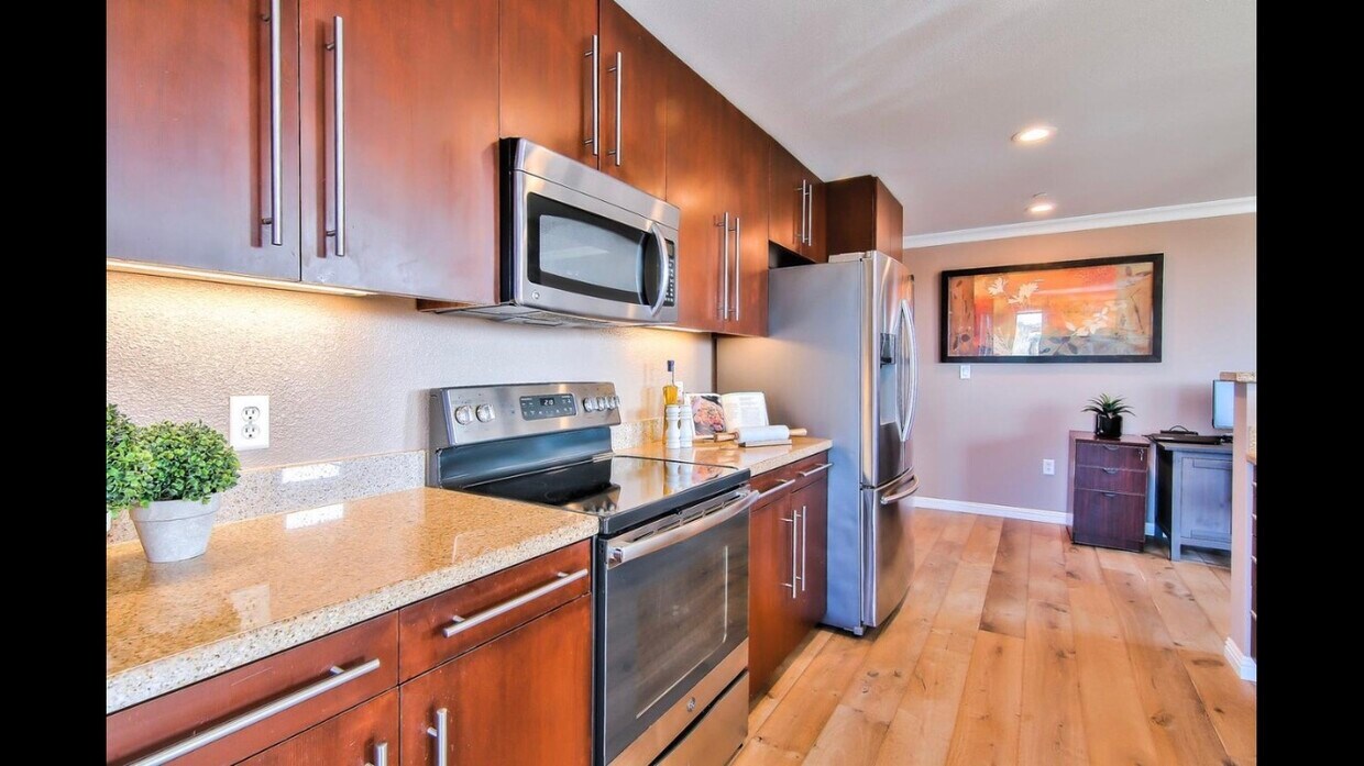 Foto principal - 1375 Lick Ave