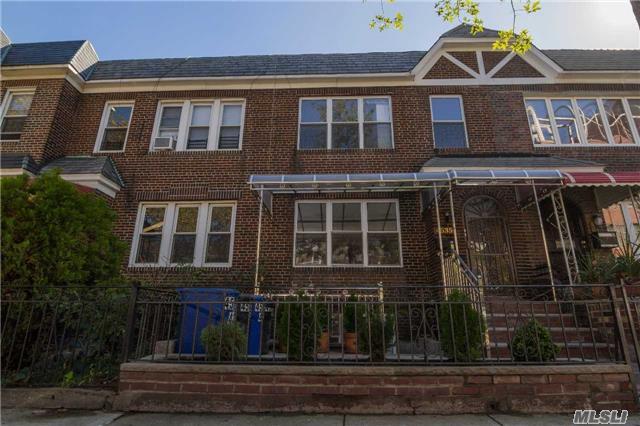 Primary Photo - 45-35-45-43 43rd St