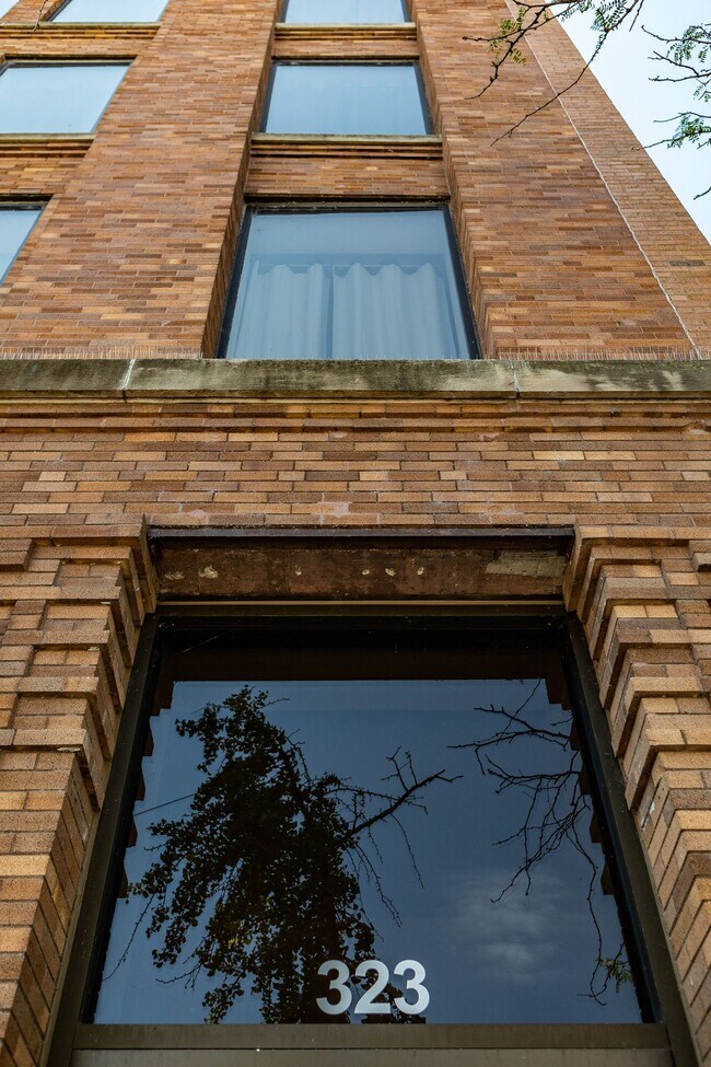 Foto del edificio - Cornerstone