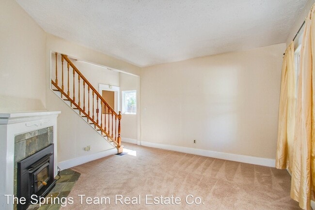 Building Photo - 4 br, 2 bath House - 1935 Mt Washington Ave