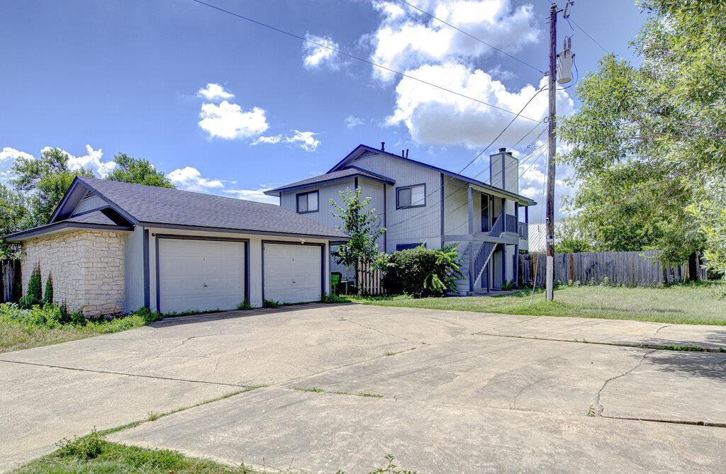 Foto principal - 1900 Rawhide Dr