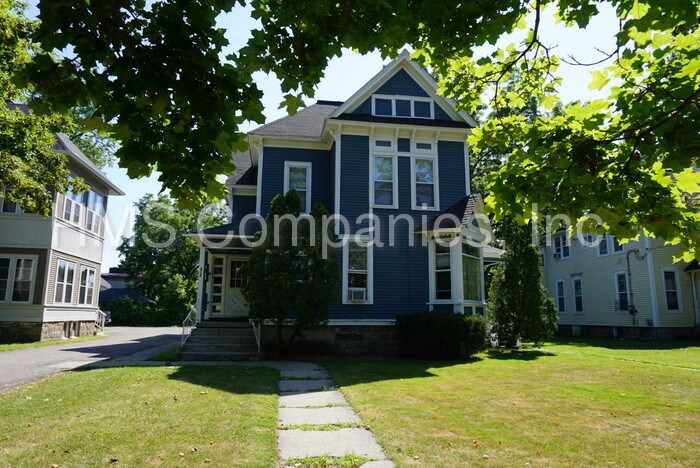 Building Photo - Studio Apartment #8 - $465