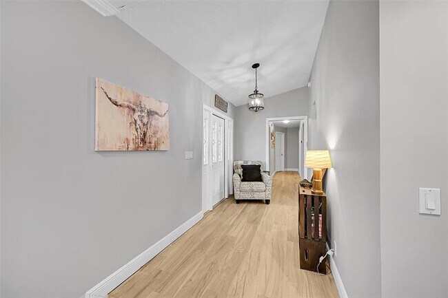 Foto del edificio - 8606 Arrowhead Dr