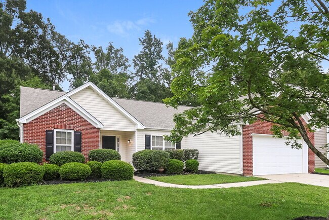 Foto del edificio - 2111 Hunters Trail Dr