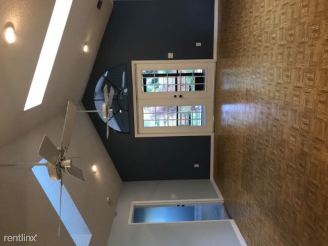 Building Photo - 2 br, 2 bath House - 2970 Bahia Vista St