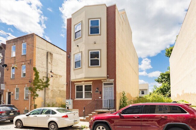 Building Photo - 5 br, 3 bath Duplex - 1728 N GRATZ ST Unit 2