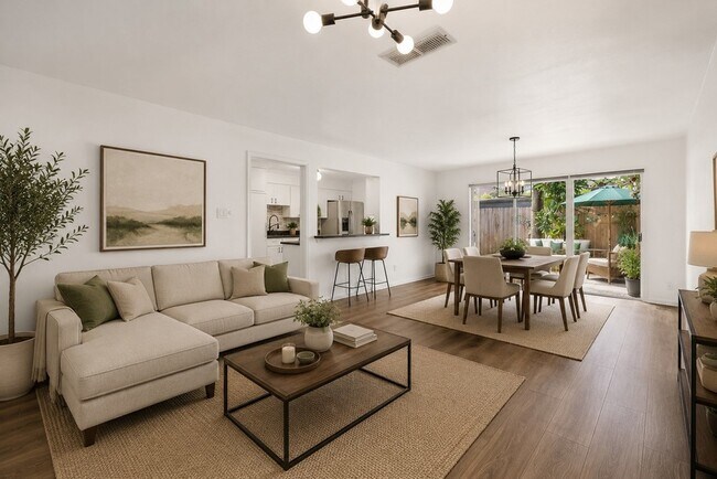 Foto del edificio - 836 Wax Myrtle Ln