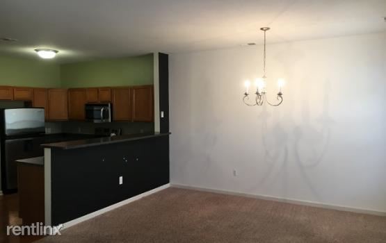 Foto del edificio - 17869 Windflower Dr