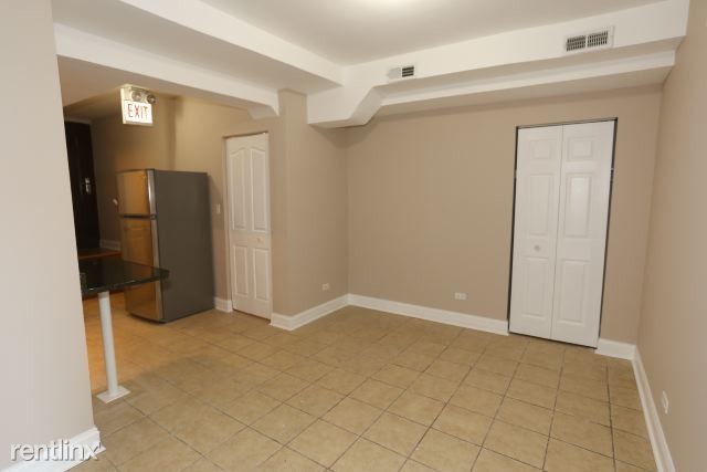 Building Photo - 3735 N Kimball Ave