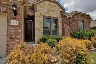 Building Photo - 645 Clear Springs Hollow