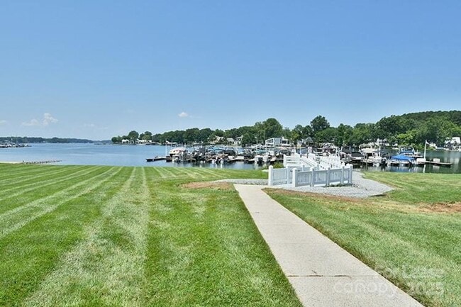 Building Photo - 18741 Nautical Dr