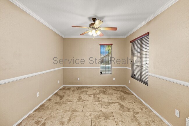 Foto del edificio - 14839 W Riviera Dr