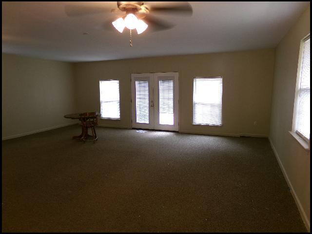 Foto del edificio - 3225 Jean Cove