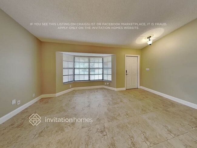Building Photo - 8855 NW 47th Dr