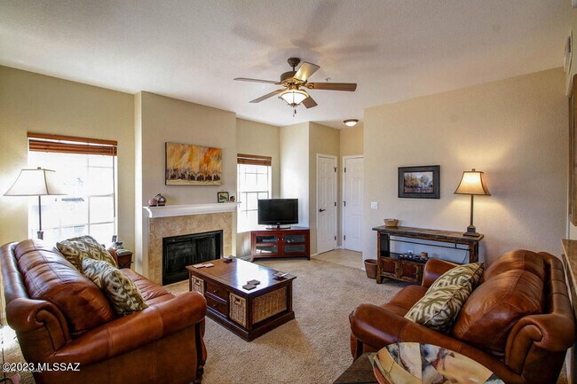 Building Photo - 1500 E Pusch Wilderness Dr