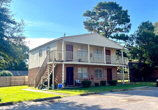 Building Photo - 10151 Guidy Ln