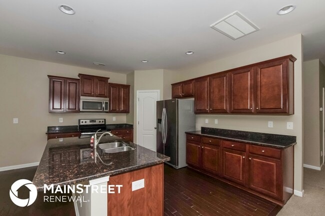 Building Photo - 8727 Balsam Bay Rd