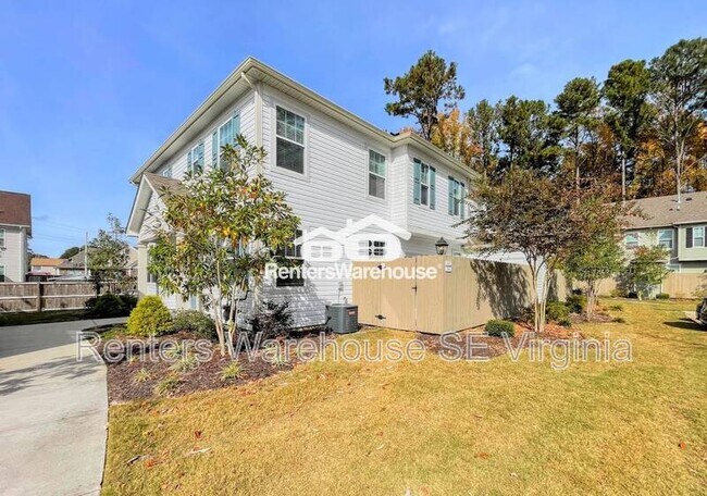 Building Photo - 2880 Baldwin Dr