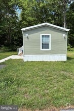 Building Photo - 17 Loxley Ln