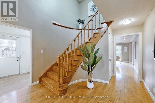 Photo du bâtiment - 1257 Ironwood Ct