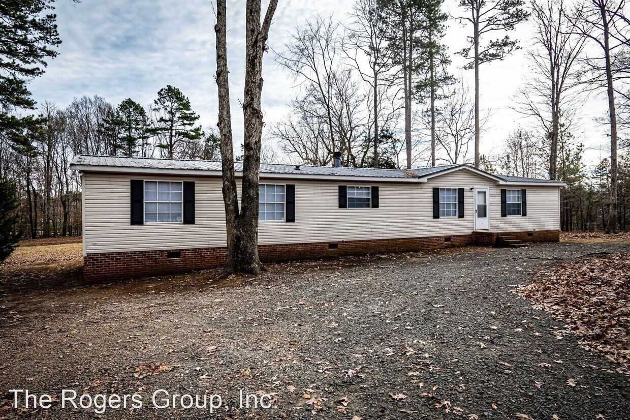 Primary Photo - 3 br, 2 bath House - 6084 Cindy Lane