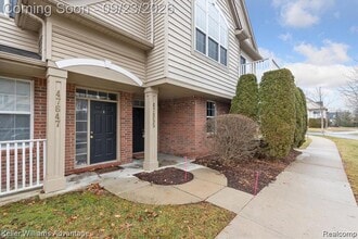 Building Photo - 47655 Pembroke Dr