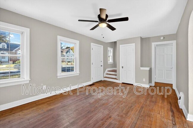 Foto del edificio - 46 N Harvey Ave