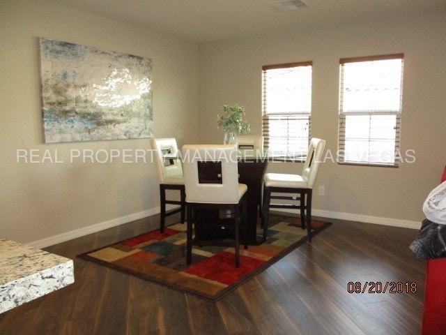 Building Photo - MOVE-IN SPECIAL! GORGEOUS 3BD FURNISHED
