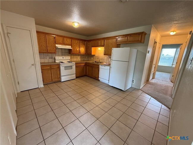 Building Photo - 4106 Wine Cup Rd