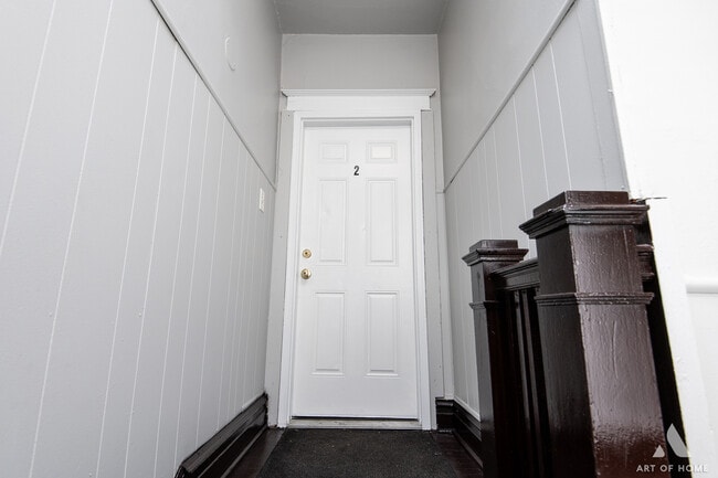 Foto del edificio - 1229 E 71st St