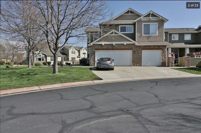 Building Photo - 2550 Winding River Dr