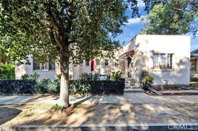 Foto del edificio - 1002 Hope St