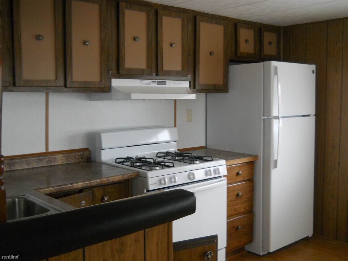 Primary Photo - 628 S Ripley Blvd