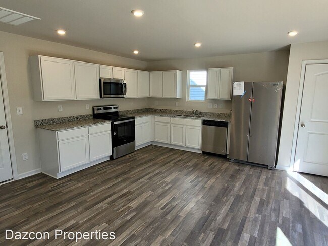 Building Photo - 3 br, 2.5 bath House - 2352 Cranberry Way