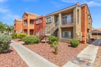 Building Photo - 4730 E Craig Rd