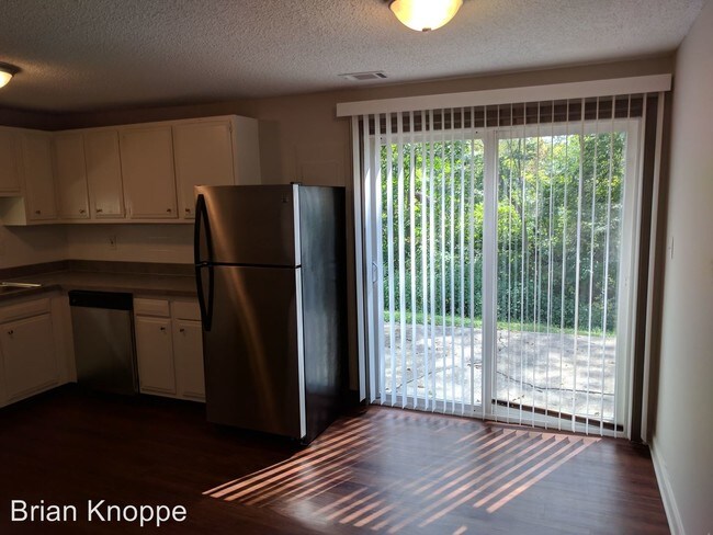 Foto del edificio - 7270 Broadwyn Dr