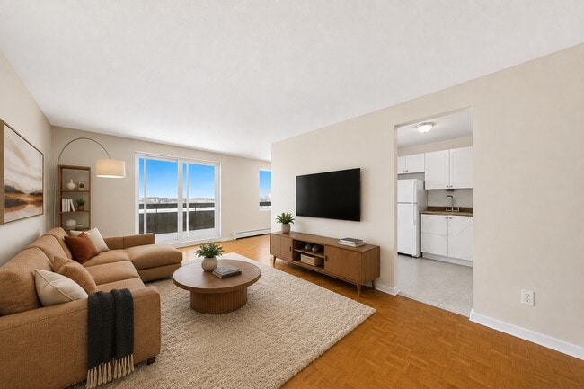 Building Photo - Skyview Place Apartments
