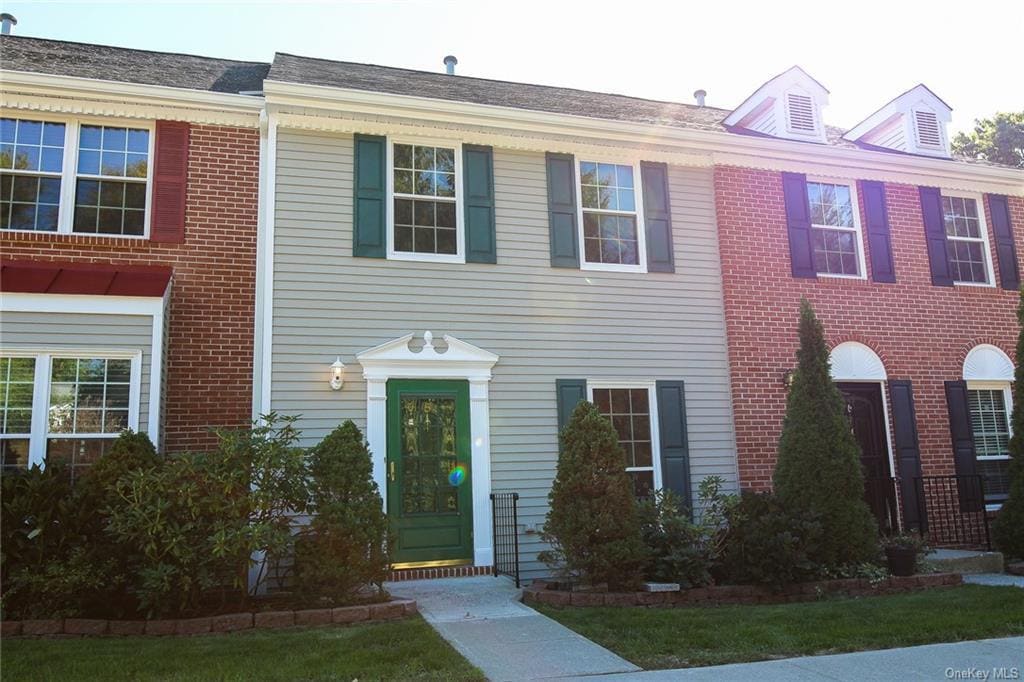 5 Derby Dr, Peekskill, NY 10566 Condo for Rent in Peekskill, NY