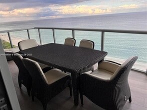 Building Photo - 17121 Collins Ave