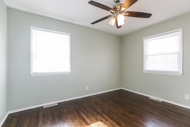 Building Photo - 3 Bedroom in Independence, MO