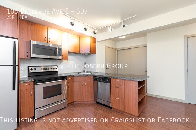 Building Photo - Gorgeous 2 bed/1 bath on Capitol Hill!