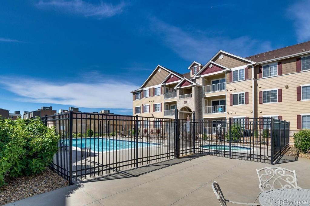 Primary Photo - 15700 E Jamison Dr