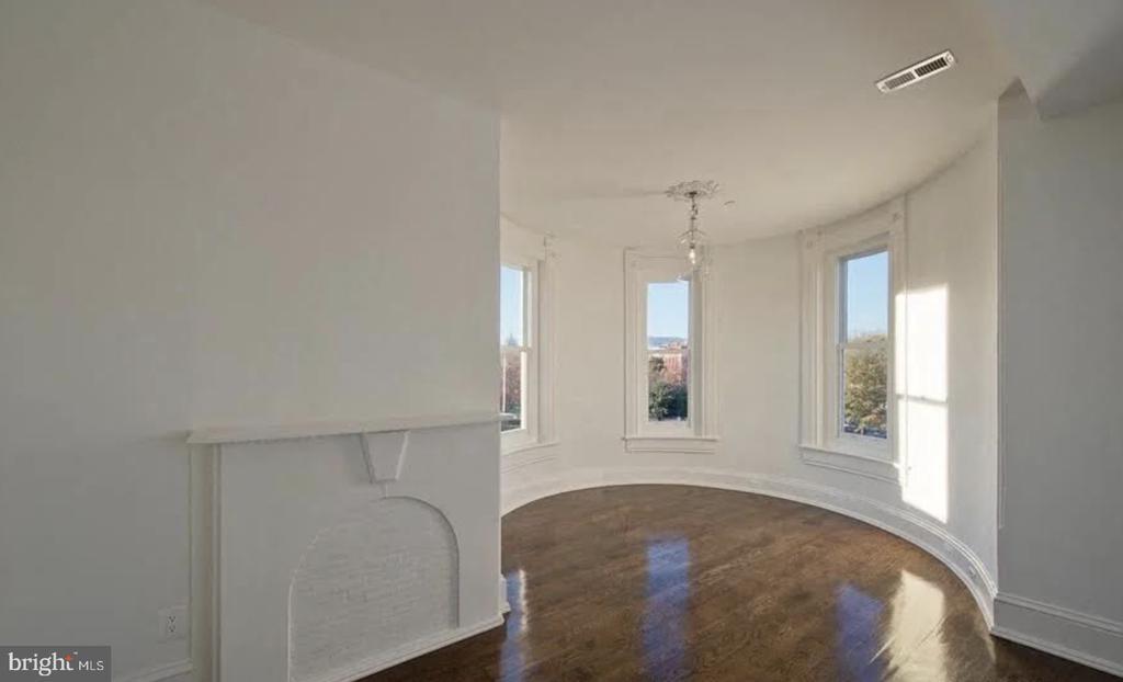 Foto del edificio - 501 Seward Square SE