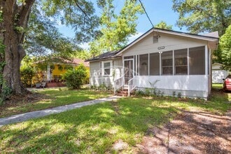 Building Photo - 3824 Penton St