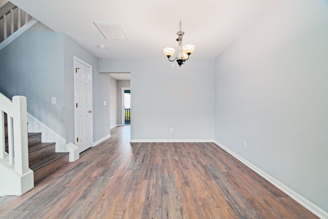 Foto del edificio - Stylish Comfort in a Prime Location!