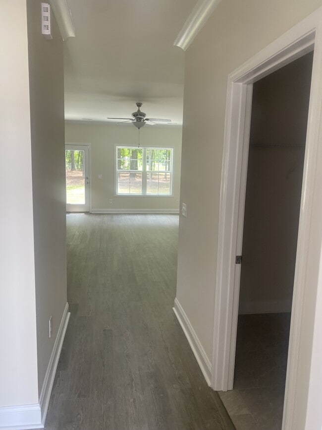 Building Photo - 3244 Spiral Ln